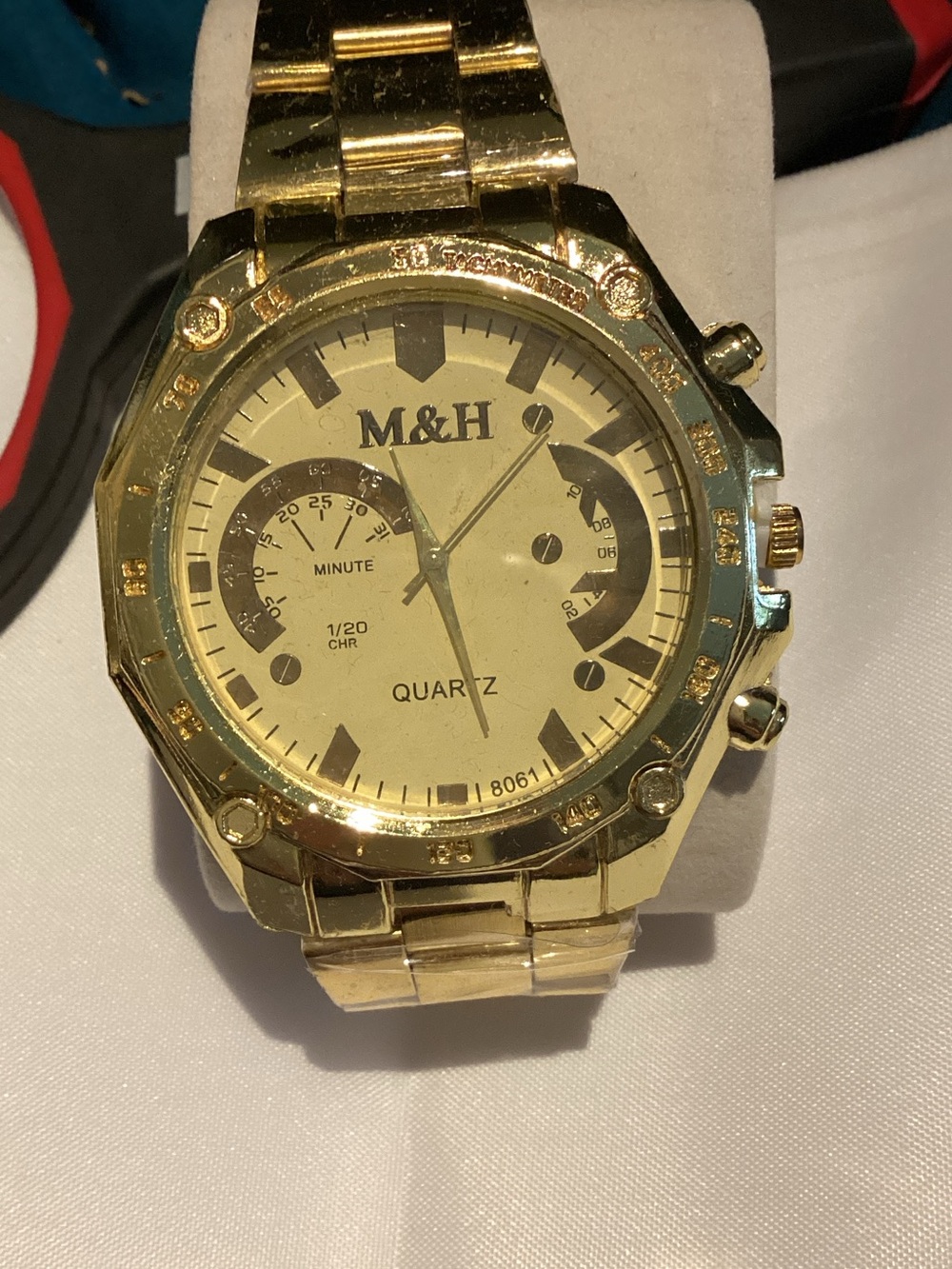 Gold-Tone Men's Quartz Bracelet Watch